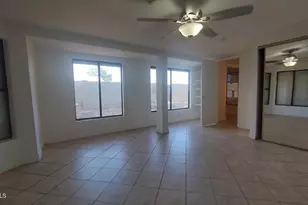 2448 W Freeway Ln, Phoenix, AZ 85021 - Photo 14