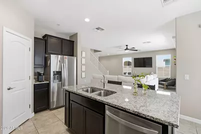 1255 N Arizona Avenue #1022, Chandler, AZ 85225 - Photo 12