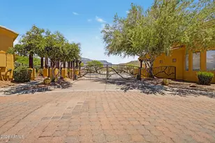 5370 S Desert Dawn Dr, Gold Canyon, AZ 85118 - Photo 4