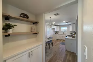 209 E Jones Ave, Phoenix, AZ 85040 - Photo 8