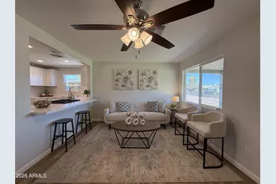 209 E Jones Avenue, Phoenix, AZ 85040 - Photo 2