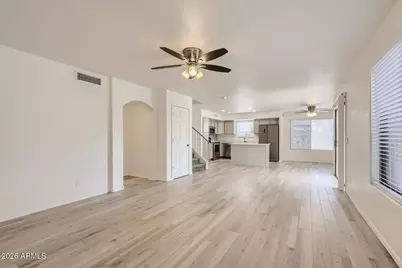 16033 W Diamond Street, Goodyear, AZ 85338 - Photo 10