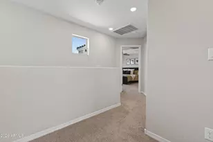 8224 W Albeniz Pl, Phoenix, AZ 85043 - Photo 30