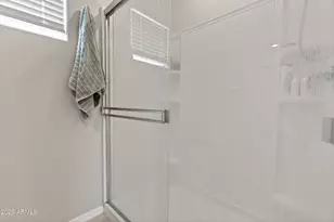 8224 W Albeniz Pl, Phoenix, AZ 85043 - Photo 24