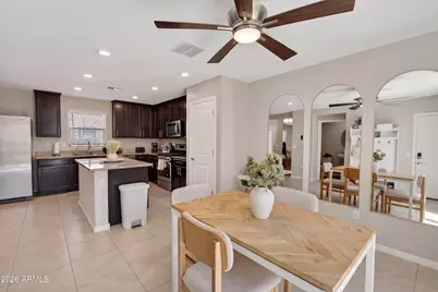 8224 W Albeniz Place, Phoenix, AZ 85043 - Photo 16
