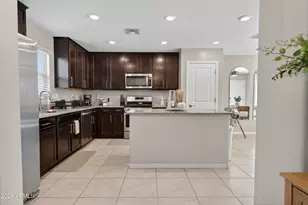 8224 W Albeniz Pl, Phoenix, AZ 85043 - Photo 12