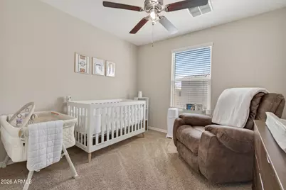 8224 W Albeniz Place, Phoenix, AZ 85043 - Photo 6