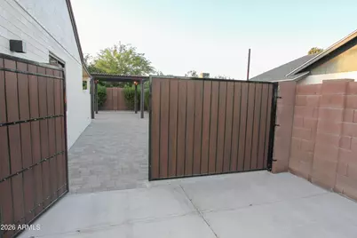 1008 W Topeka Drive, Phoenix, AZ 85027 - Photo 14