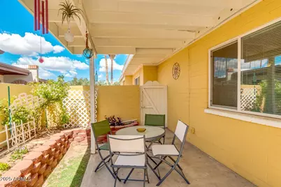 5001 S La Rosa Drive #B, Tempe, AZ 85282 - Photo 2