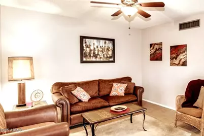 5001 S La Rosa Drive #B, Tempe, AZ 85282 - Photo 4