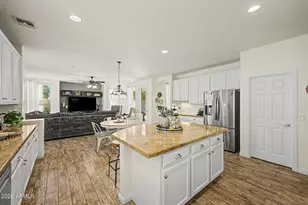 14234 W Jenan Dr, Surprise, AZ 85379 - Photo 14