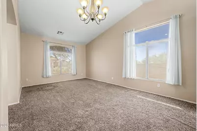 7410 W Jones Avenue, Phoenix, AZ 85043 - Photo 8
