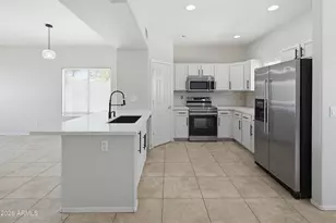 7308 S 13th Way, Phoenix, AZ 85042 - Photo 16