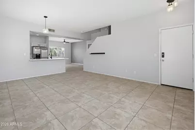 7308 S 13th Way, Phoenix, AZ 85042 - Photo 10