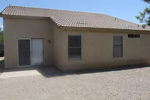 11410 W Roanoke Dr, Avondale, AZ 85392 - Photo 14