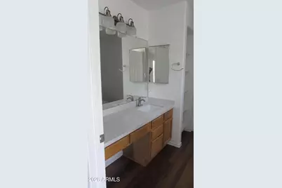 11410 W Roanoke Drive, Avondale, AZ 85392 - Photo 6