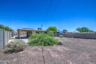 2225 E Lynne Ln, Phoenix, AZ 85042 - Photo 28