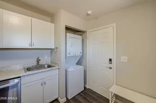 2225 E Lynne Ln, Phoenix, AZ 85042 - Photo 26