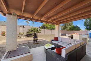10610 S 42nd Pl, Phoenix, AZ 85044 - Photo 18