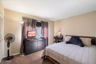 10610 S 42nd Pl, Phoenix, AZ 85044 - Photo 14