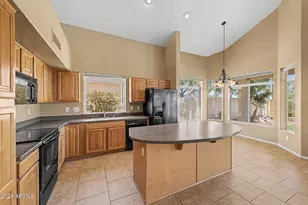13765 W Vernon Ave, Goodyear, AZ 85395 - Photo 10