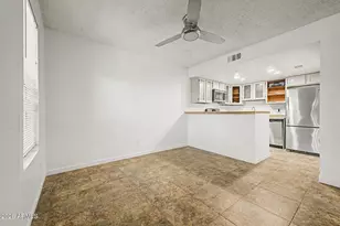 2040 S Longmore St, Mesa, AZ 85202 - Photo 8