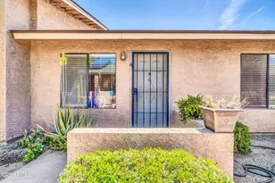 2845 E Tracy Ln, Phoenix, AZ 85032 - Photo 2