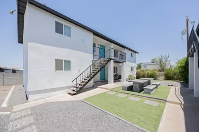 719 N 12th Avenue #4, Phoenix, AZ 85007 - Photo 1