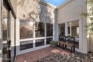 703 E Corte Oro, Phoenix, AZ 85020 - Photo 26