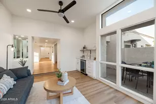 703 E Corte Oro, Phoenix, AZ 85020 - Photo 8