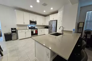 12377 W Glenn Dr, Glendale, AZ 85307 - Photo 8
