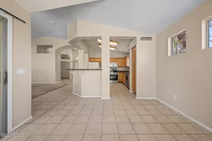 11101 S Hopi Dr, Goodyear, AZ 85338 - Photo 12