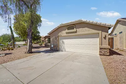 11101 S Hopi Drive, Goodyear, AZ 85338 - Photo 2