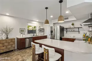 21813 N 40th Way, Phoenix, AZ 85050 - Photo 10
