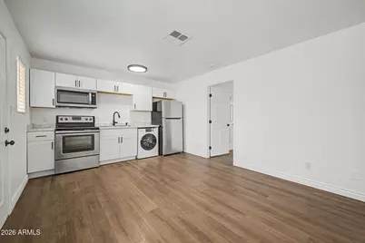 1438 E Adams Street #Apt 2, Phoenix, AZ 85034 - Photo 8