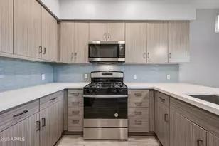 1023 W 5th St, Tempe, AZ 85281 - Photo 6