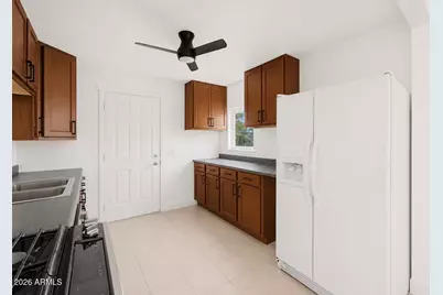 10944 W Durango Street, Avondale, AZ 85323 - Photo 6