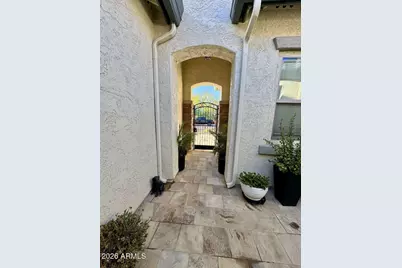 2031 W Chimney Rock Road, Phoenix, AZ 85085 - Photo 4