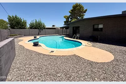 3702 E Paradise Drive, Phoenix, AZ 85028 - Photo 22