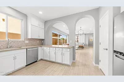 29219 N 123rd Lane, Peoria, AZ 85383 - Photo 8