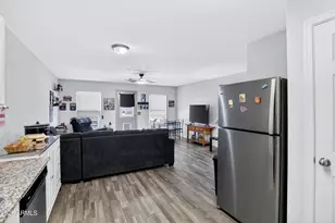 1034 W Starview Ave, Coolidge, AZ 85128 - Photo 8