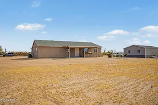 24686 E Bartlett Rd, Florence, AZ 85132 - Photo 22