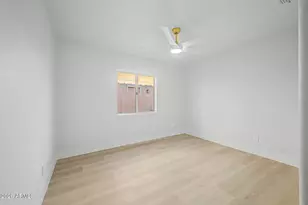 2248 E Morrow Dr, Phoenix, AZ 85024 - Photo 18