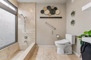 7621 E Vista Dr, Scottsdale, AZ 85250 - Photo 26