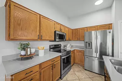 15830 W Hilton Avenue, Goodyear, AZ 85338 - Photo 12