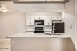 2524 W Glenrosa Ave, Phoenix, AZ 85017 - Photo 4