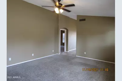 10946 E Carol Avenue, Mesa, AZ 85208 - Photo 2