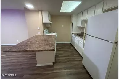 6818 N 35th Avenue #E, Phoenix, AZ 85017 - Photo 18