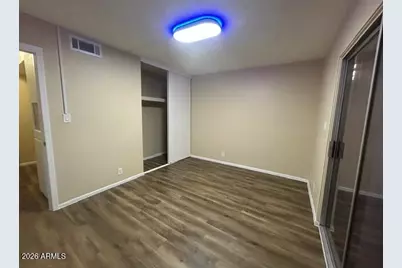 6818 N 35th Avenue #E, Phoenix, AZ 85017 - Photo 10