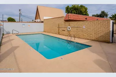 6818 N 35th Avenue #E, Phoenix, AZ 85017 - Photo 8